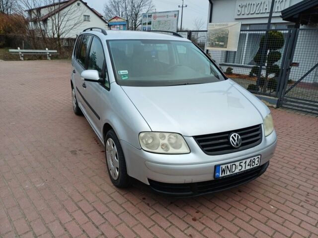 Серый Фольксваген Туран, объемом двигателя 0 л и пробегом 370 тыс. км за 2700 $, фото 1 на Automoto.ua