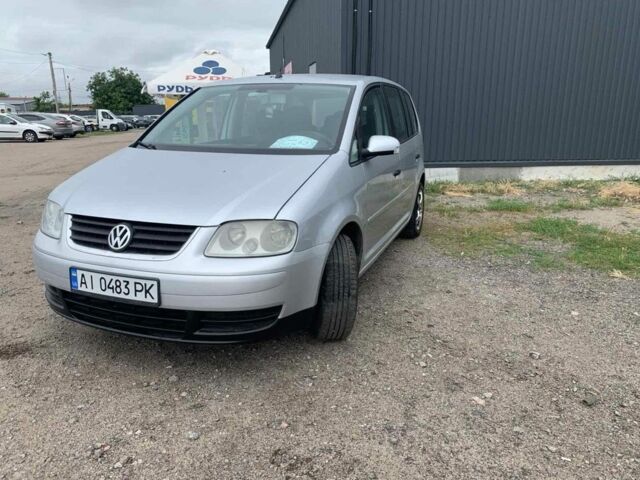 Сірий Фольксваген Туран, об'ємом двигуна 1.9 л та пробігом 260 тис. км за 5900 $, фото 1 на Automoto.ua