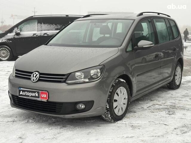 Сірий Фольксваген Туран, об'ємом двигуна 1.6 л та пробігом 276 тис. км за 8990 $, фото 1 на Automoto.ua