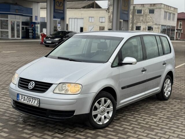 Синий Фольксваген Туран, объемом двигателя 1.9 л и пробегом 351 тыс. км за 2550 $, фото 1 на Automoto.ua