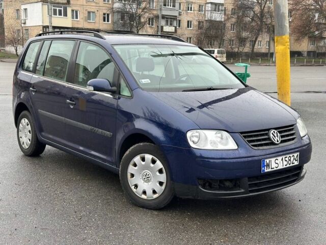 Синій Фольксваген Туран, об'ємом двигуна 1.9 л та пробігом 289 тис. км за 2800 $, фото 1 на Automoto.ua