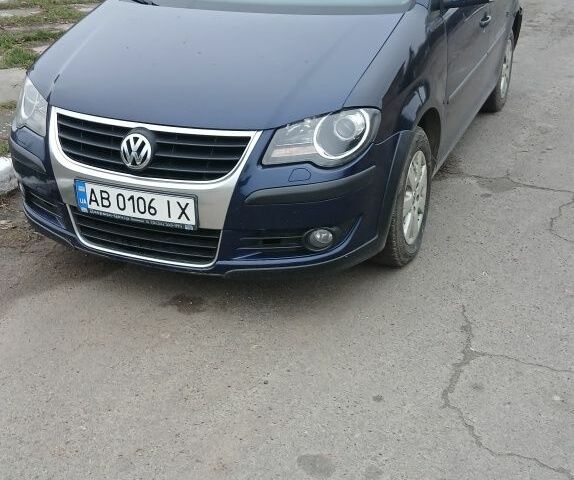 Синій Фольксваген Туран, об'ємом двигуна 1.4 л та пробігом 208 тис. км за 4600 $, фото 1 на Automoto.ua