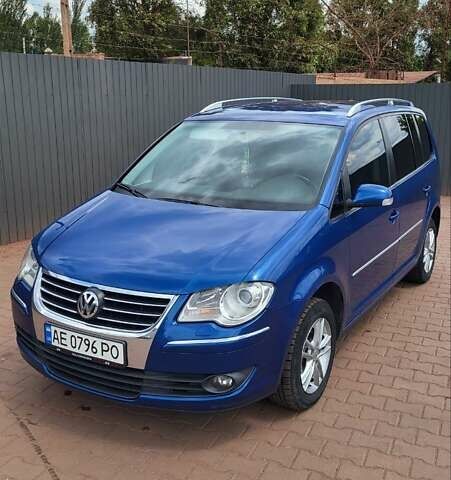 Синій Фольксваген Туран, об'ємом двигуна 1.39 л та пробігом 268 тис. км за 6999 $, фото 1 на Automoto.ua