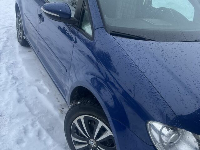 Синий Фольксваген Туран, объемом двигателя 1.4 л и пробегом 190 тыс. км за 7100 $, фото 1 на Automoto.ua