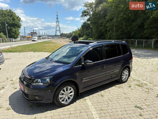 Синий Фольксваген Туран, объемом двигателя 1.97 л и пробегом 290 тыс. км за 10950 $, фото 1 на Automoto.ua