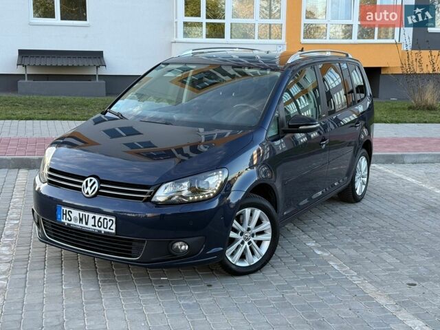 Синій Фольксваген Туран, об'ємом двигуна 0 л та пробігом 240 тис. км за 12300 $, фото 1 на Automoto.ua
