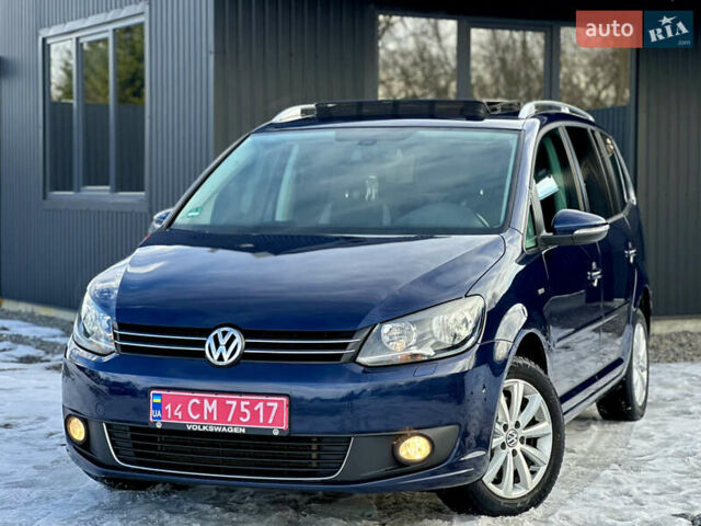Синий Фольксваген Туран, объемом двигателя 2 л и пробегом 272 тыс. км за 11850 $, фото 1 на Automoto.ua