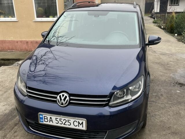 Синій Фольксваген Туран, об'ємом двигуна 1.4 л та пробігом 380 тис. км за 8200 $, фото 1 на Automoto.ua