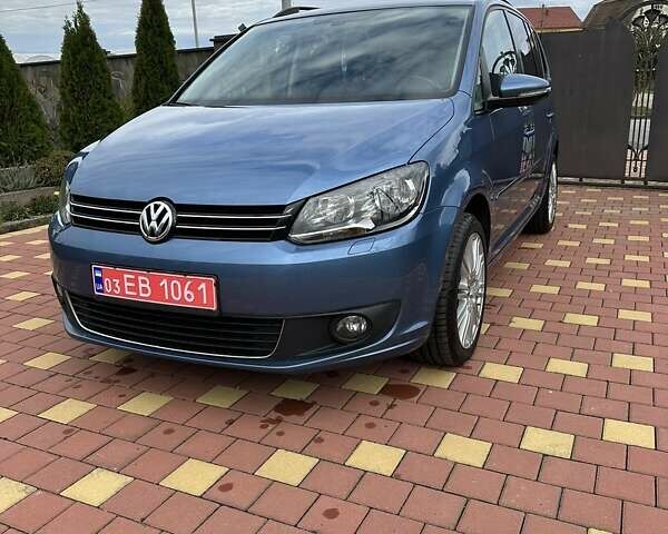 Синій Фольксваген Туран, об'ємом двигуна 1.97 л та пробігом 254 тис. км за 12800 $, фото 1 на Automoto.ua