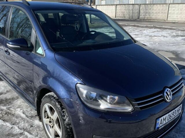 Синий Фольксваген Туран, объемом двигателя 1.4 л и пробегом 240 тыс. км за 8600 $, фото 1 на Automoto.ua
