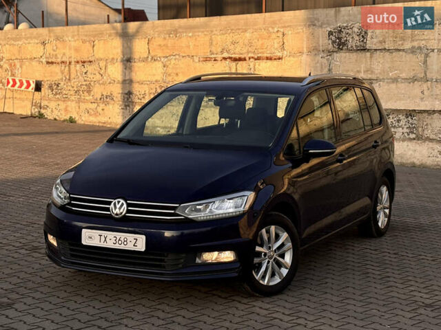 Синий Фольксваген Туран, объемом двигателя 1.6 л и пробегом 193 тыс. км за 14900 $, фото 1 на Automoto.ua