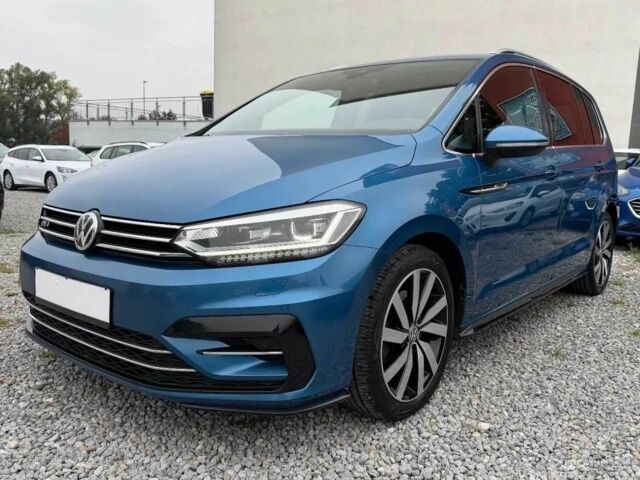 Синий Фольксваген Туран, объемом двигателя 2 л и пробегом 47 тыс. км за 7800 $, фото 1 на Automoto.ua