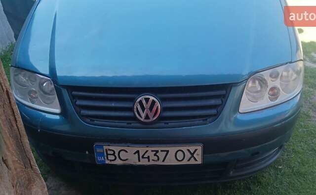 Зелений Фольксваген Туран, об'ємом двигуна 1.9 л та пробігом 415 тис. км за 4000 $, фото 1 на Automoto.ua