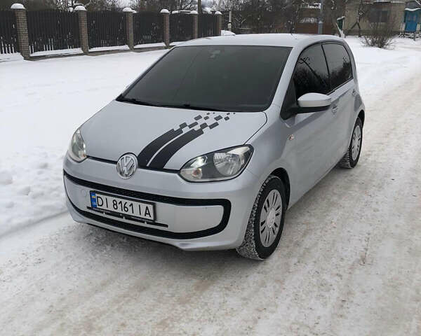 Фольксваген Ап, об'ємом двигуна 1 л та пробігом 192 тис. км за 8900 $, фото 1 на Automoto.ua