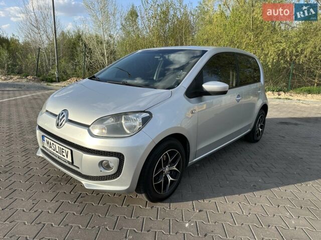 Сірий Фольксваген Ап, об'ємом двигуна 1 л та пробігом 142 тис. км за 6500 $, фото 1 на Automoto.ua