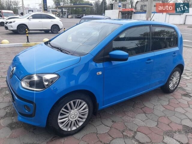 Синий Фольксваген Ап, объемом двигателя 1 л и пробегом 177 тыс. км за 5499 $, фото 1 на Automoto.ua