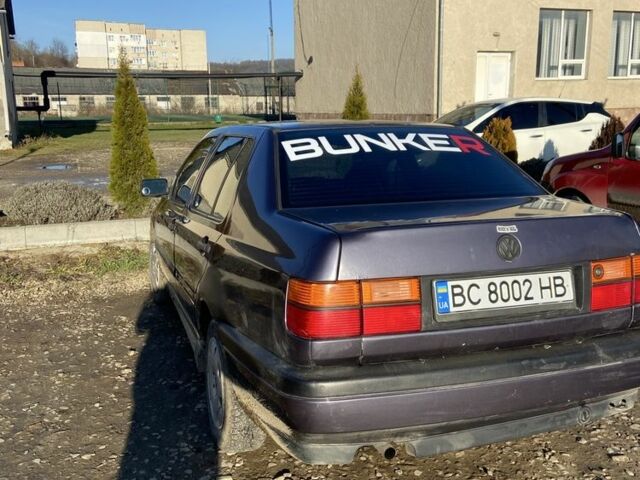 Фіолетовий Фольксваген Венто, об'ємом двигуна 1.8 л та пробігом 3 тис. км за 1600 $, фото 1 на Automoto.ua