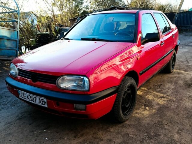 Червоний Фольксваген Венто, об'ємом двигуна 1 л та пробігом 777 тис. км за 1650 $, фото 1 на Automoto.ua