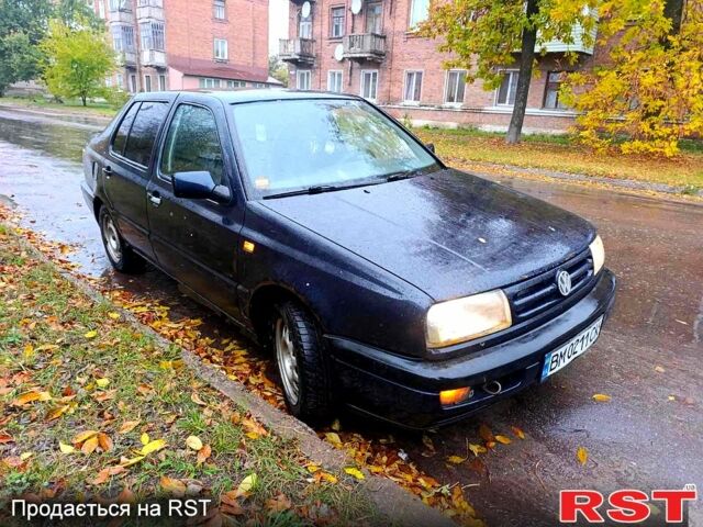 Синій Фольксваген Венто, об'ємом двигуна 1.8 л та пробігом 0 тис. км за 700 $, фото 1 на Automoto.ua