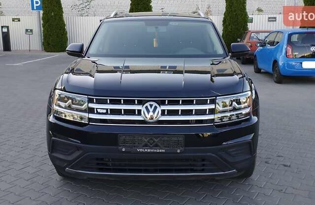 Чорний Фольксваген Atlas, об'ємом двигуна 3.6 л та пробігом 122 тис. км за 16500 $, фото 1 на Automoto.ua