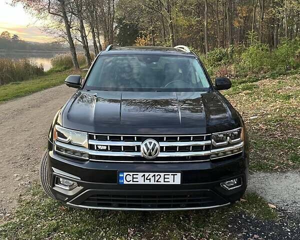 Черный Фольксваген Atlas, объемом двигателя 3.6 л и пробегом 159 тыс. км за 24000 $, фото 1 на Automoto.ua