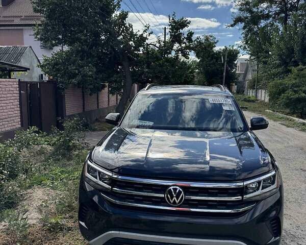 Черный Фольксваген Atlas, объемом двигателя 3.6 л и пробегом 94 тыс. км за 33000 $, фото 1 на Automoto.ua