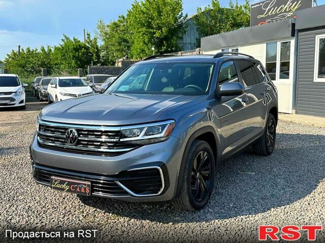 Фольксваген Atlas, объемом двигателя 20 л и пробегом 8 тыс. км за 33200 $, фото 1 на Automoto.ua