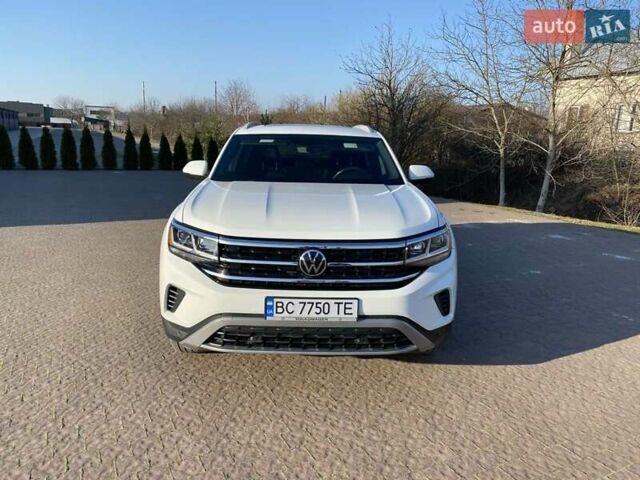 Білий Фольксваген Atlas Cross Sport, об'ємом двигуна 3.6 л та пробігом 67 тис. км за 25500 $, фото 1 на Automoto.ua