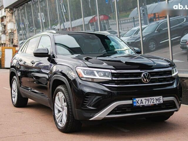 Черный Фольксваген Atlas Cross Sport, объемом двигателя 3.6 л и пробегом 70 тыс. км за 30350 $, фото 1 на Automoto.ua