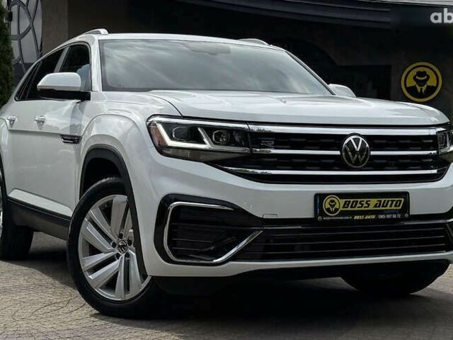 Фольксваген Atlas Cross Sport, объемом двигателя 2 л и пробегом 55 тыс. км за 29200 $, фото 1 на Automoto.ua