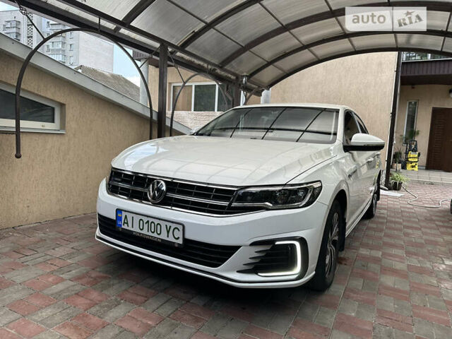 Фольксваген e-Bora 2019 в Броварах на Automoto.ua Белый Фольксваген e-Bora, объемом двигателя 0 л и пробегом 45 тыс. км за 13700 $, фото 1 на Automoto.ua
