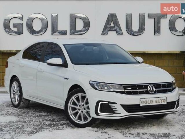 Белый Фольксваген e-Bora, объемом двигателя 0 л и пробегом 45 тыс. км за 13900 $, фото 1 на Automoto.ua