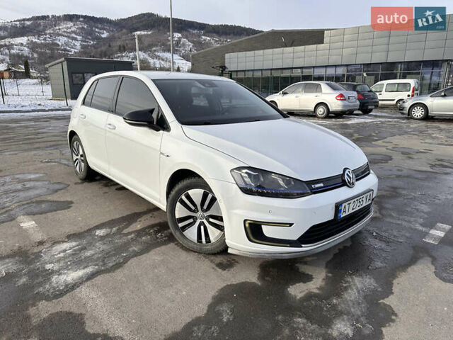 Білий Фольксваген e-Golf, об'ємом двигуна 0 л та пробігом 125 тис. км за 8999 $, фото 1 на Automoto.ua