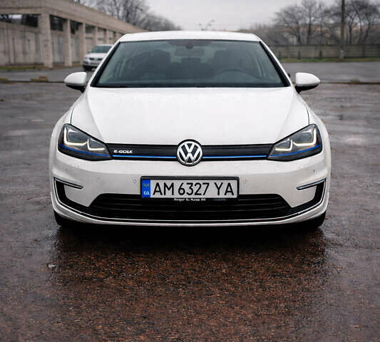 Білий Фольксваген e-Golf, об'ємом двигуна 0 л та пробігом 127 тис. км за 7400 $, фото 1 на Automoto.ua