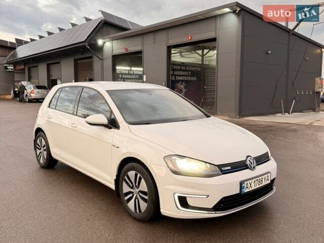 Білий Фольксваген e-Golf, об'ємом двигуна 0 л та пробігом 109 тис. км за 8999 $, фото 1 на Automoto.ua