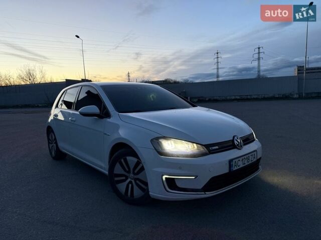 Білий Фольксваген e-Golf, об'ємом двигуна 0 л та пробігом 175 тис. км за 8750 $, фото 1 на Automoto.ua