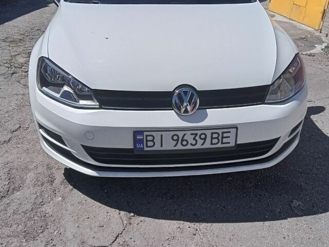 Белый Фольксваген e-Golf, объемом двигателя 0 л и пробегом 73 тыс. км за 9900 $, фото 1 на Automoto.ua