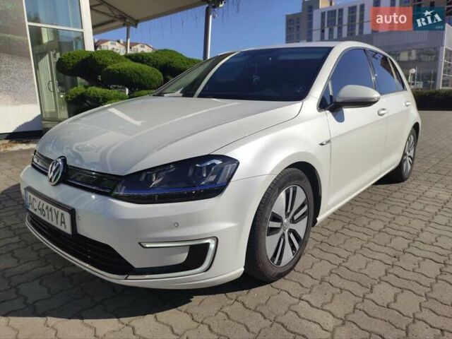 Білий Фольксваген e-Golf, об'ємом двигуна 0 л та пробігом 150 тис. км за 9300 $, фото 1 на Automoto.ua