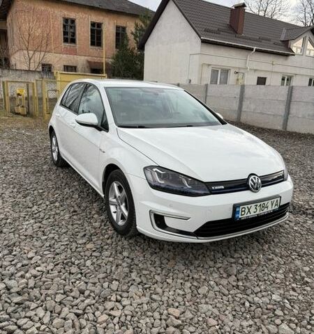Білий Фольксваген e-Golf, об'ємом двигуна 0 л та пробігом 117 тис. км за 8700 $, фото 1 на Automoto.ua