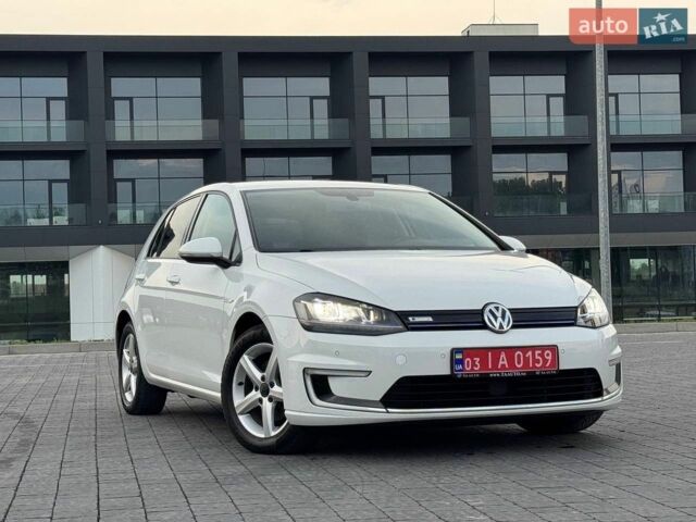 Білий Фольксваген e-Golf, об'ємом двигуна 0 л та пробігом 117 тис. км за 8450 $, фото 1 на Automoto.ua