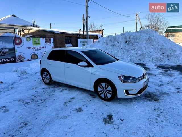 Белый Фольксваген e-Golf, объемом двигателя 0 л и пробегом 73 тыс. км за 8500 $, фото 1 на Automoto.ua