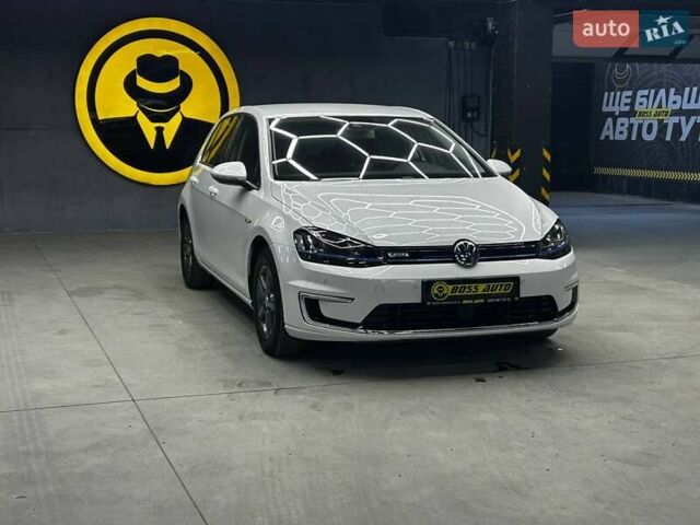 Білий Фольксваген e-Golf, об'ємом двигуна 0 л та пробігом 103 тис. км за 11800 $, фото 1 на Automoto.ua