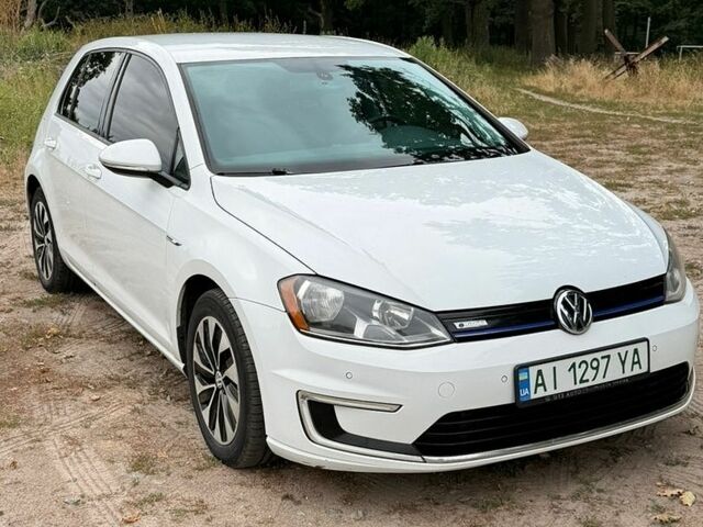 Білий Фольксваген e-Golf, об'ємом двигуна 0 л та пробігом 209 тис. км за 9000 $, фото 1 на Automoto.ua