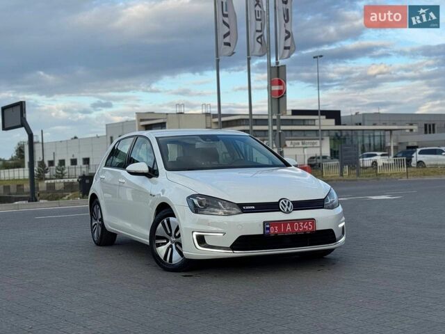 Білий Фольксваген e-Golf, об'ємом двигуна 0 л та пробігом 93 тис. км за 8500 $, фото 1 на Automoto.ua