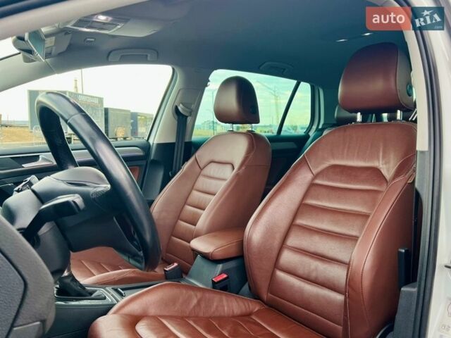 Белый Фольксваген e-Golf, объемом двигателя 0 л и пробегом 109 тыс. км за 9000 $, фото 1 на Automoto.ua