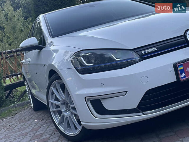 Білий Фольксваген e-Golf, об'ємом двигуна 0 л та пробігом 109 тис. км за 8500 $, фото 1 на Automoto.ua