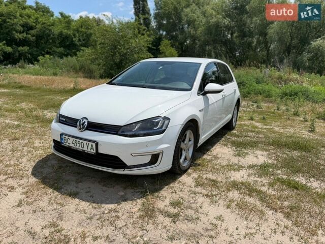 Білий Фольксваген e-Golf, об'ємом двигуна 0 л та пробігом 120 тис. км за 7650 $, фото 1 на Automoto.ua