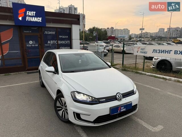 Білий Фольксваген e-Golf, об'ємом двигуна 0 л та пробігом 167 тис. км за 8990 $, фото 1 на Automoto.ua
