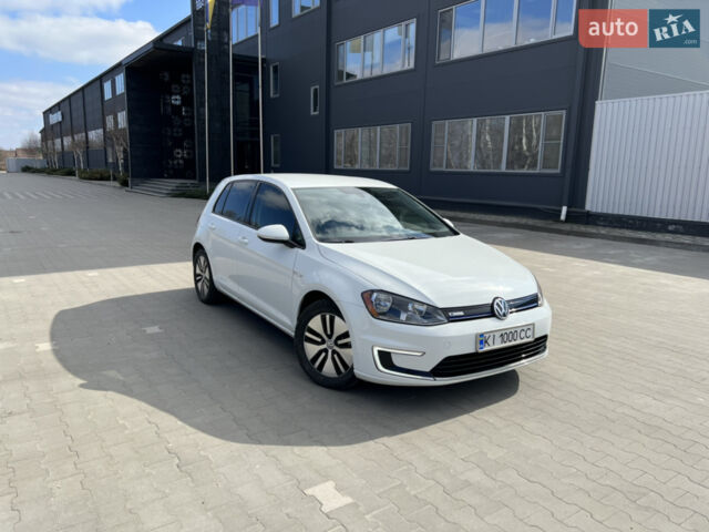 Белый Фольксваген e-Golf, объемом двигателя 0 л и пробегом 130 тыс. км за 10400 $, фото 1 на Automoto.ua