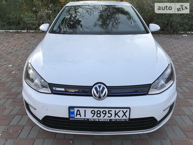 Білий Фольксваген e-Golf, об'ємом двигуна 0 л та пробігом 104 тис. км за 19600 $, фото 1 на Automoto.ua